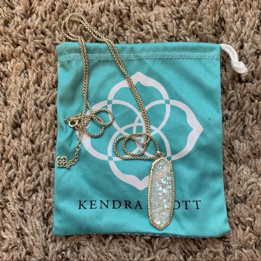 Kendra Scott Pendant Necklace